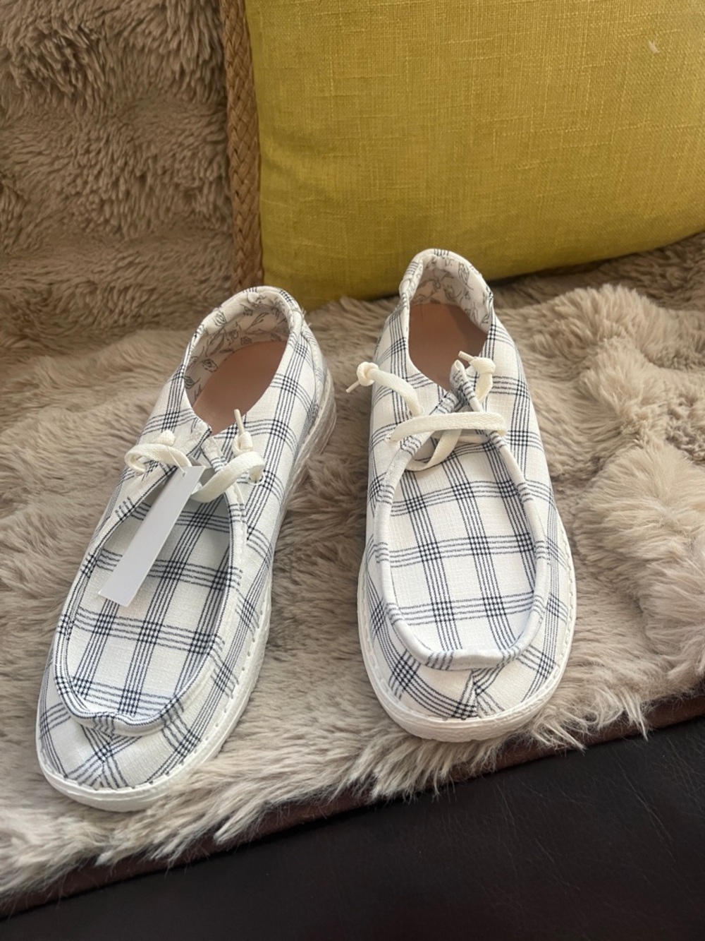 Plaid Lace-Up Canvas Women’s Shoes - White/Navy